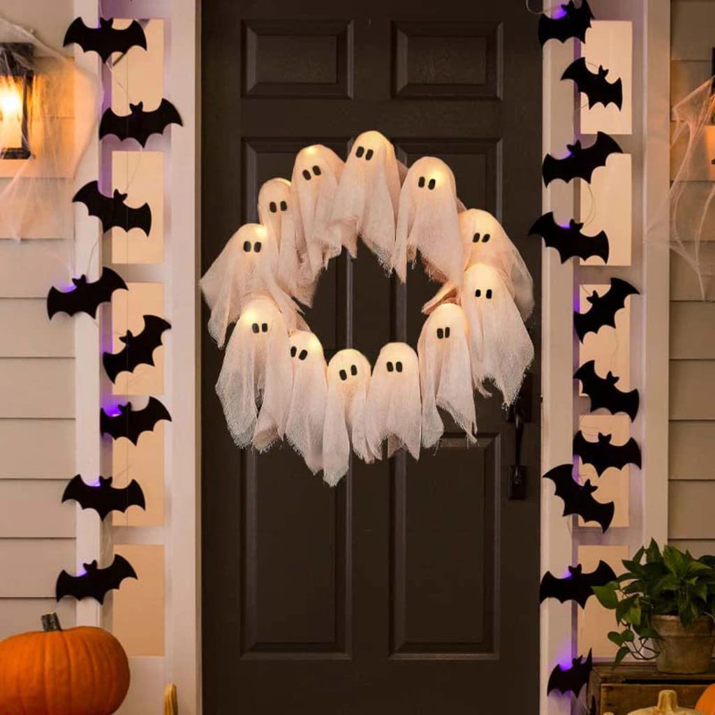 Glowy Ghosts Wreath